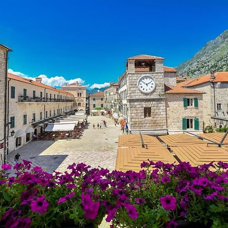 Apartments Hun Kotor Zewnętrze zdjęcie