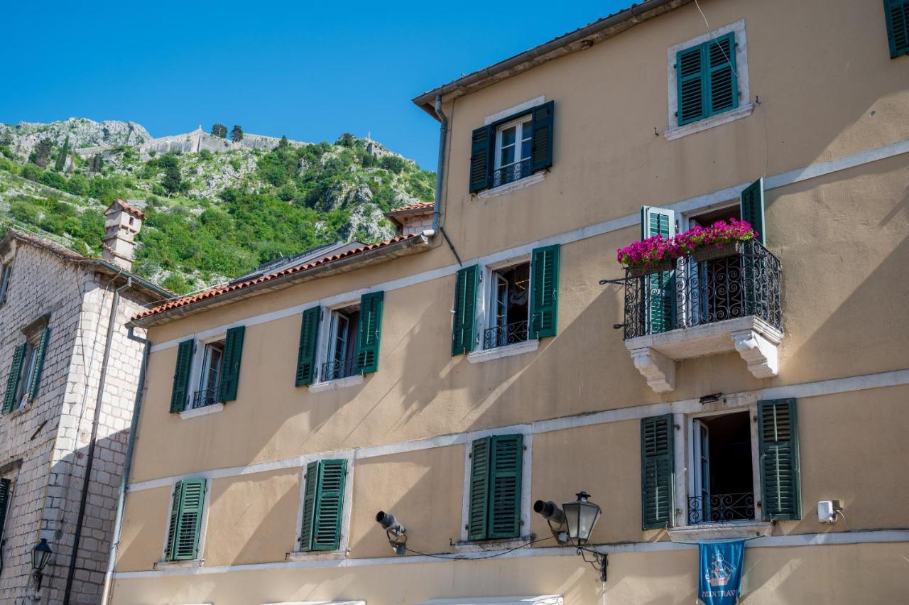 Apartments Hun Kotor Zewnętrze zdjęcie